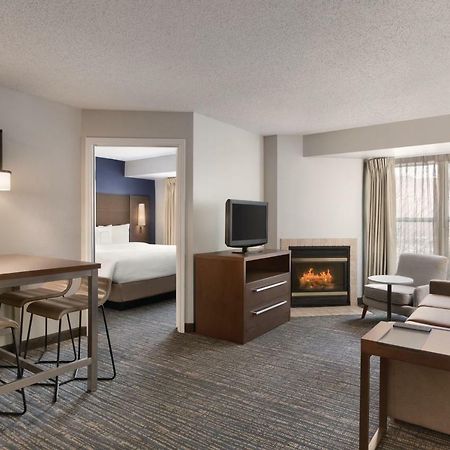 Residence Inn By Marriott Buffalo Galleria Mall Cheektowaga Buitenkant foto